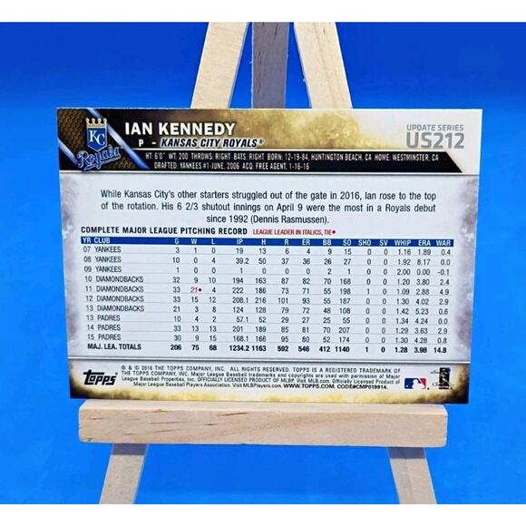 2016 Topps Update Series - Ian Kennedy #US212 - Picture 3 of 4